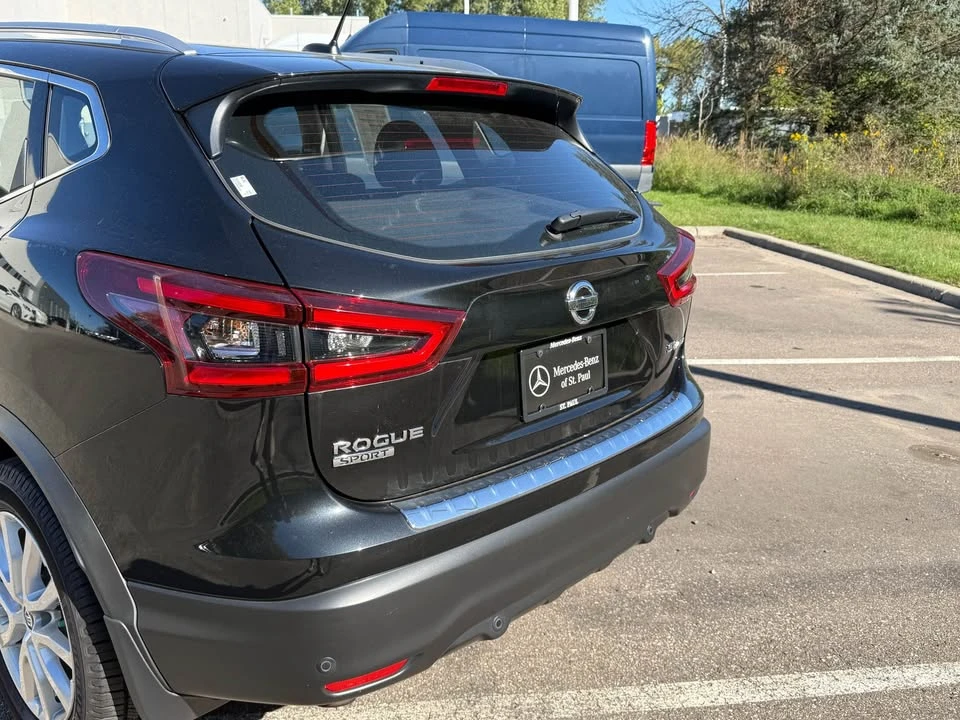 2022 Nissan Rogue - Image 5 of 14