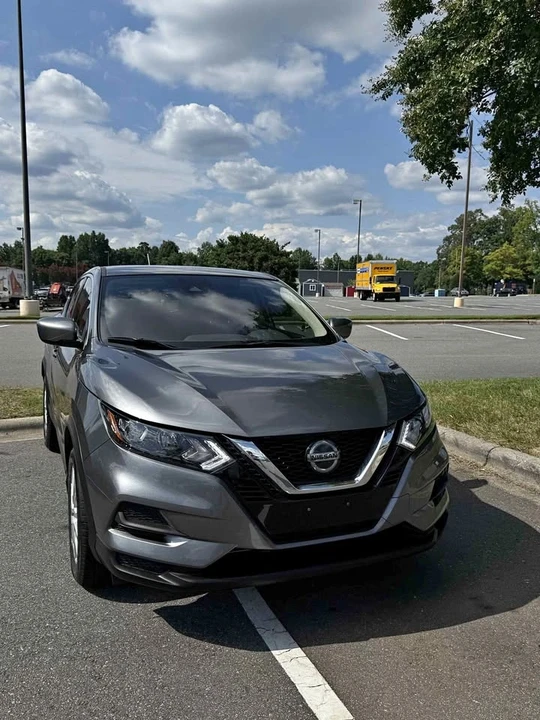 2022 Nissan Rogue - Image 2 of 14