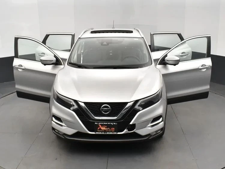 2022 Nissan Rogue - Image 10 of 12