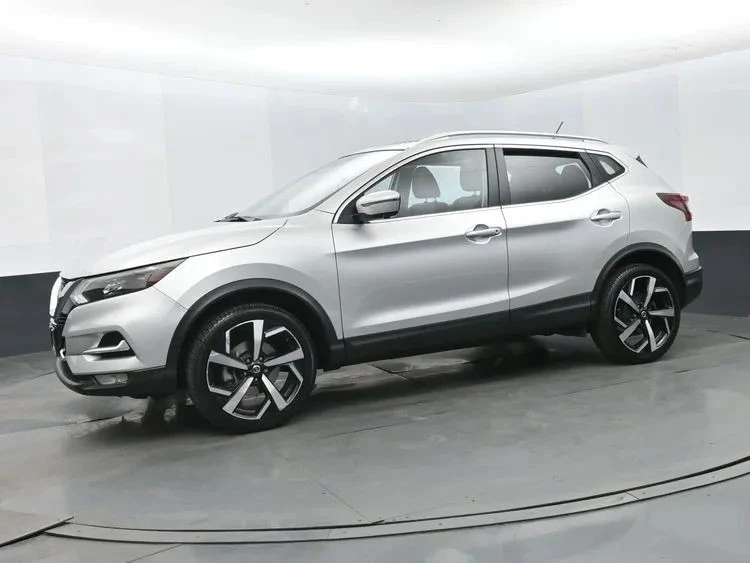 2022 Nissan Rogue - Image 5 of 12
