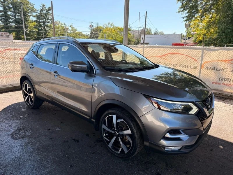 2022 Nissan Rogue - Image 7 of 12