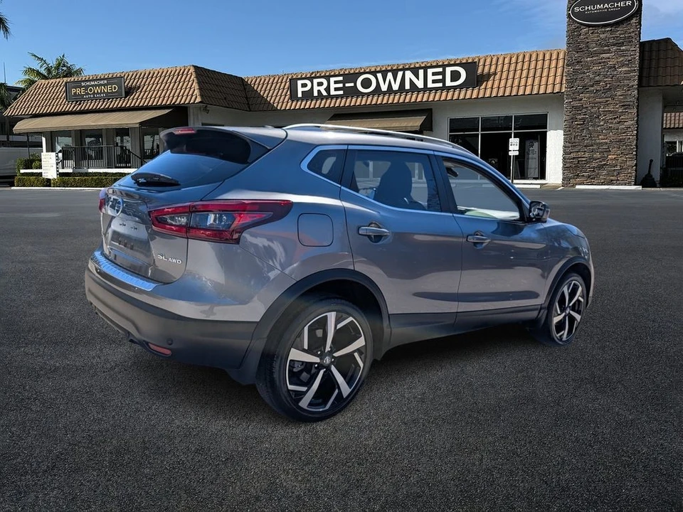 2022 Nissan Rogue - Image 7 of 12