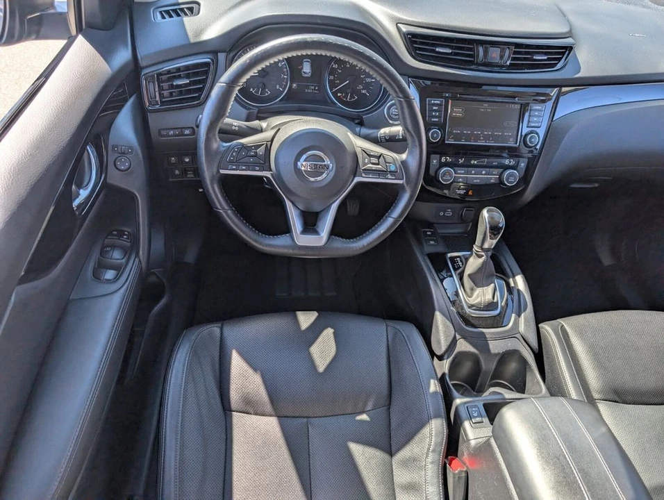 2022 Nissan Rogue - Image 13 of 21