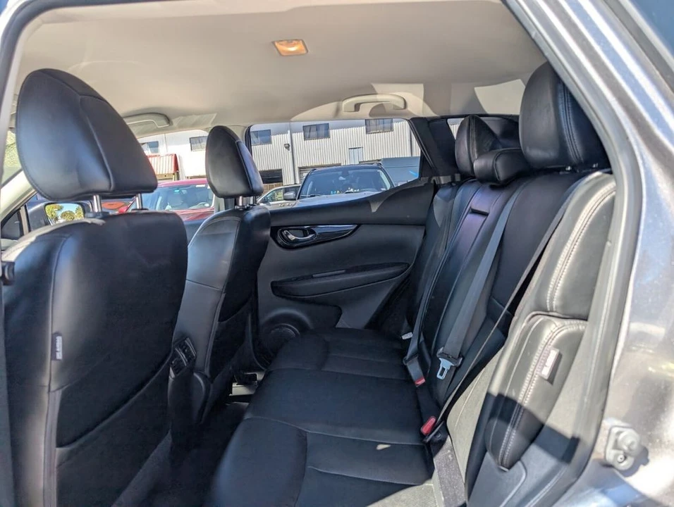2022 Nissan Rogue - Image 12 of 12