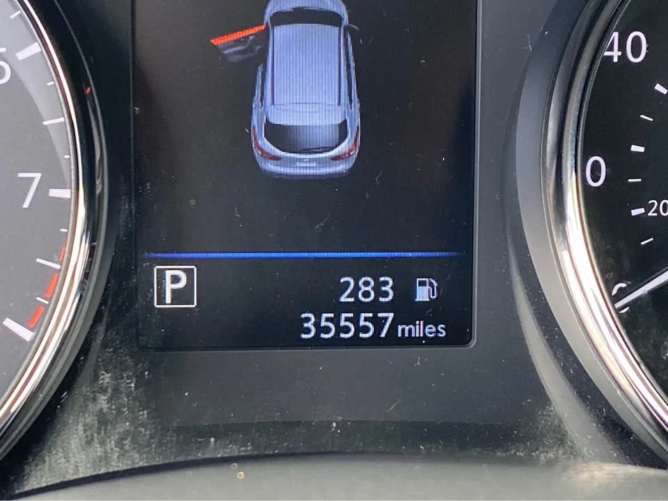 2022 Nissan Rogue - Image 15 of 15