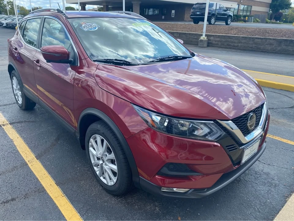 2022 Nissan Rogue - Image 7 of 15