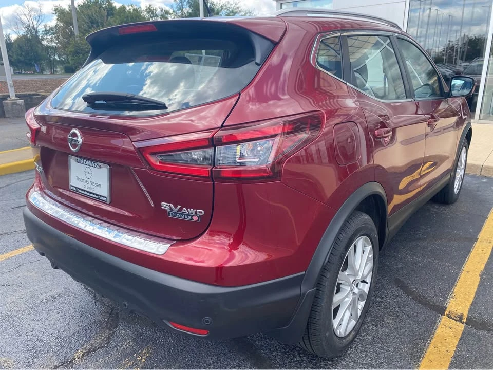 2022 Nissan Rogue - Image 5 of 15