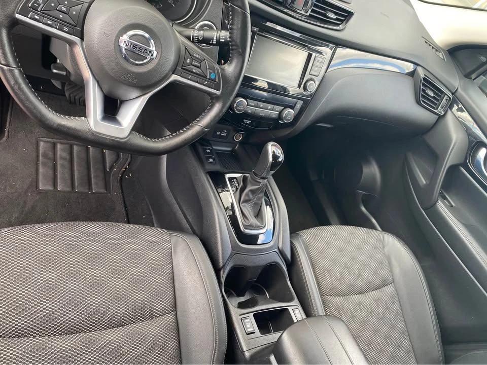 2022 Nissan Rogue - Image 12 of 15