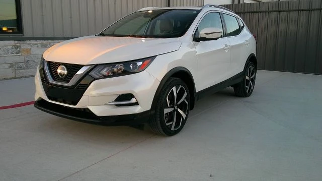 2022 Nissan Rogue - Image 4 of 21