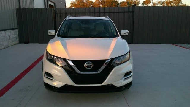 2022 Nissan Rogue - Image 2 of 21
