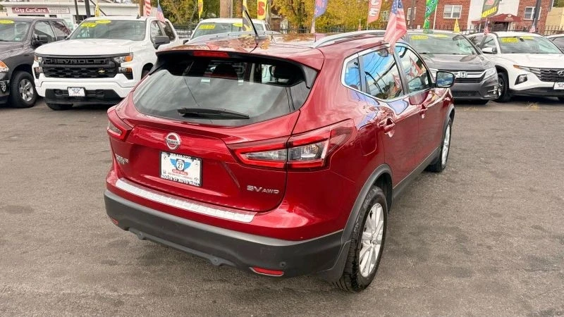 2022 Nissan Rogue - Image 7 of 12