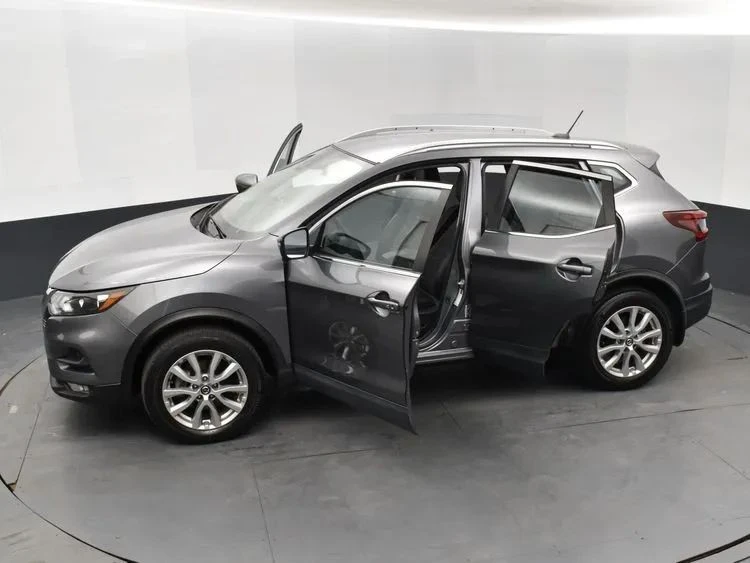 2022 Nissan Rogue - Image 7 of 12