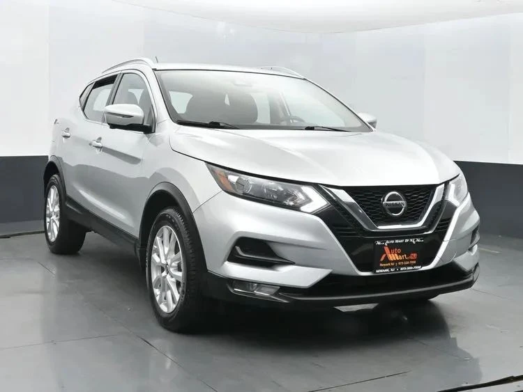 2022 Nissan Rogue - Image 2 of 12