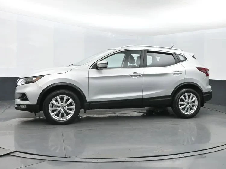 2022 Nissan Rogue - Image 5 of 12