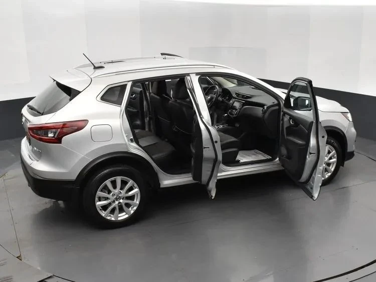 2022 Nissan Rogue - Image 6 of 12