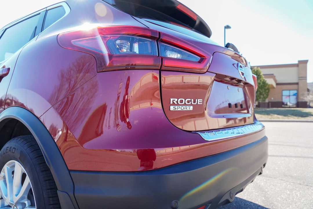 2022 Nissan Rogue - Image 30 of 31