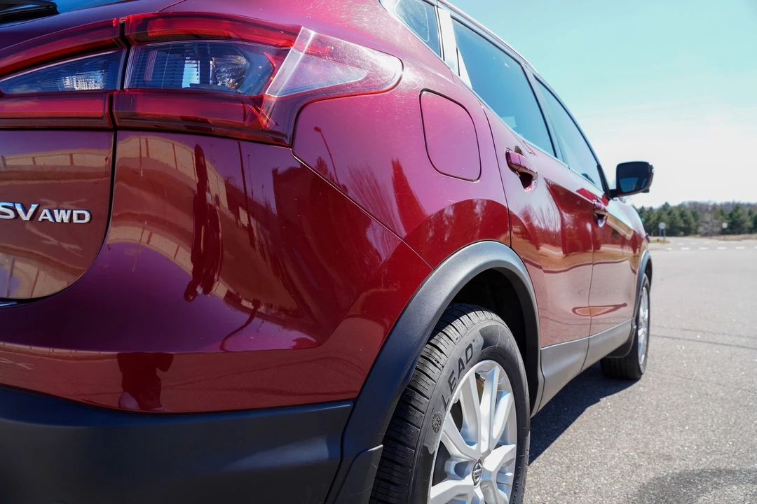 2022 Nissan Rogue - Image 28 of 31