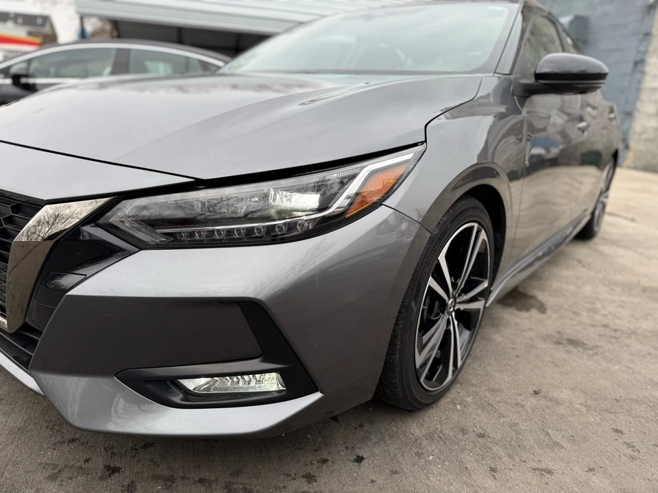 2022 Nissan Sentra 8th Gen - Image 15 of 21