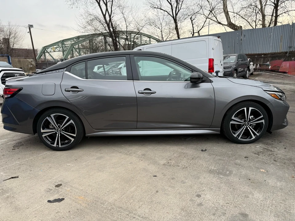 2022 Nissan Sentra 8th Gen - Image 8 of 21