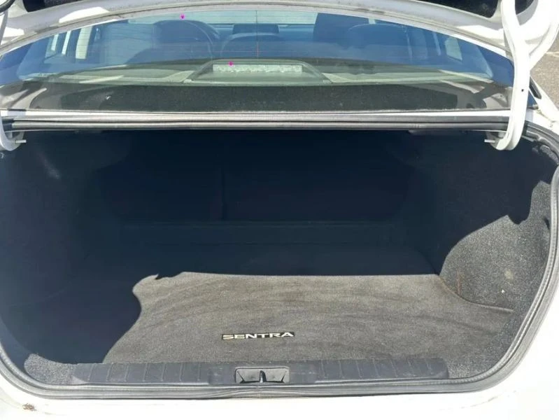 2022 Nissan Sentra 8th Gen - Image 10 of 12