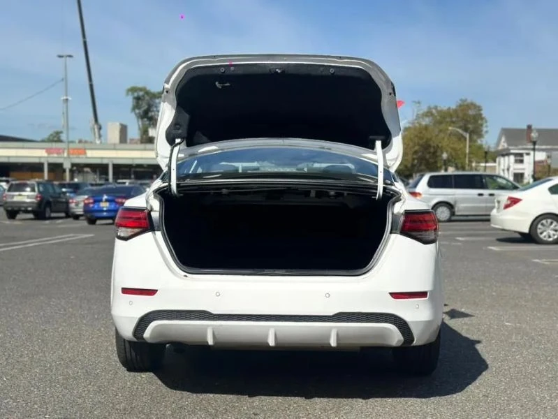 2022 Nissan Sentra 8th Gen - Image 9 of 12