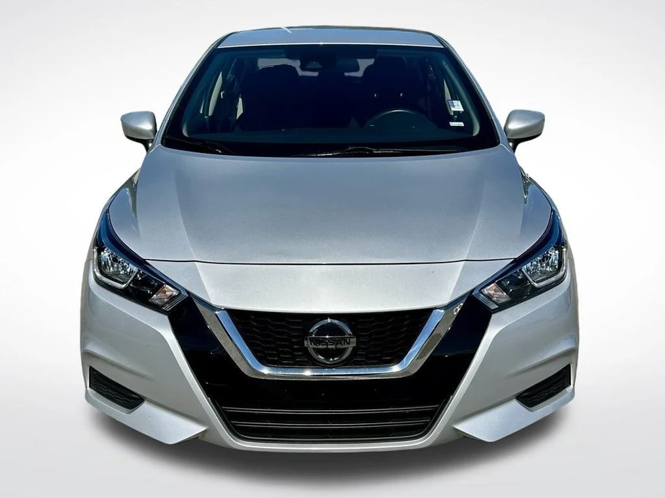 2022 Nissan Versa - Image 8 of 12