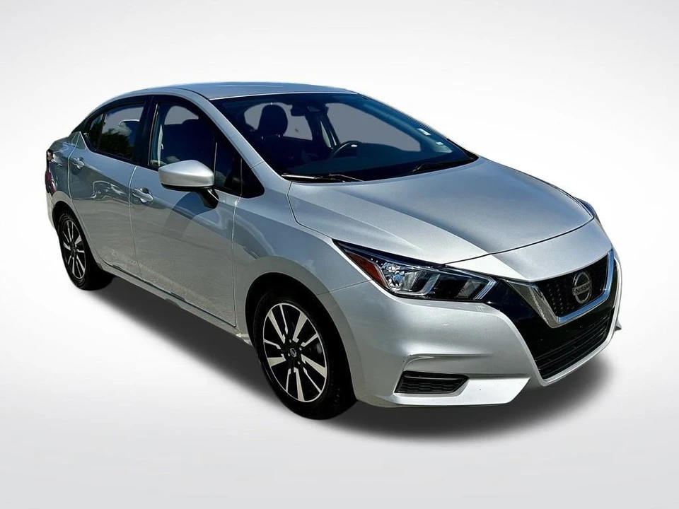 2022 Nissan Versa - Image 2 of 12