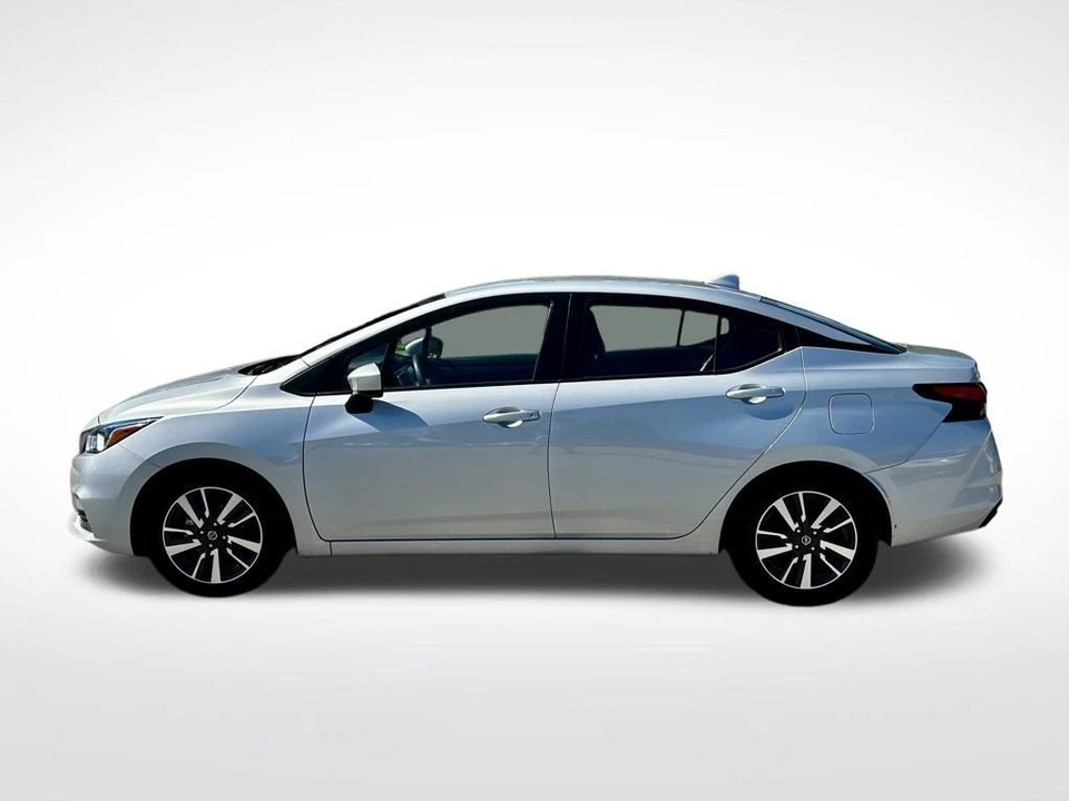 2022 Nissan Versa - Image 3 of 12