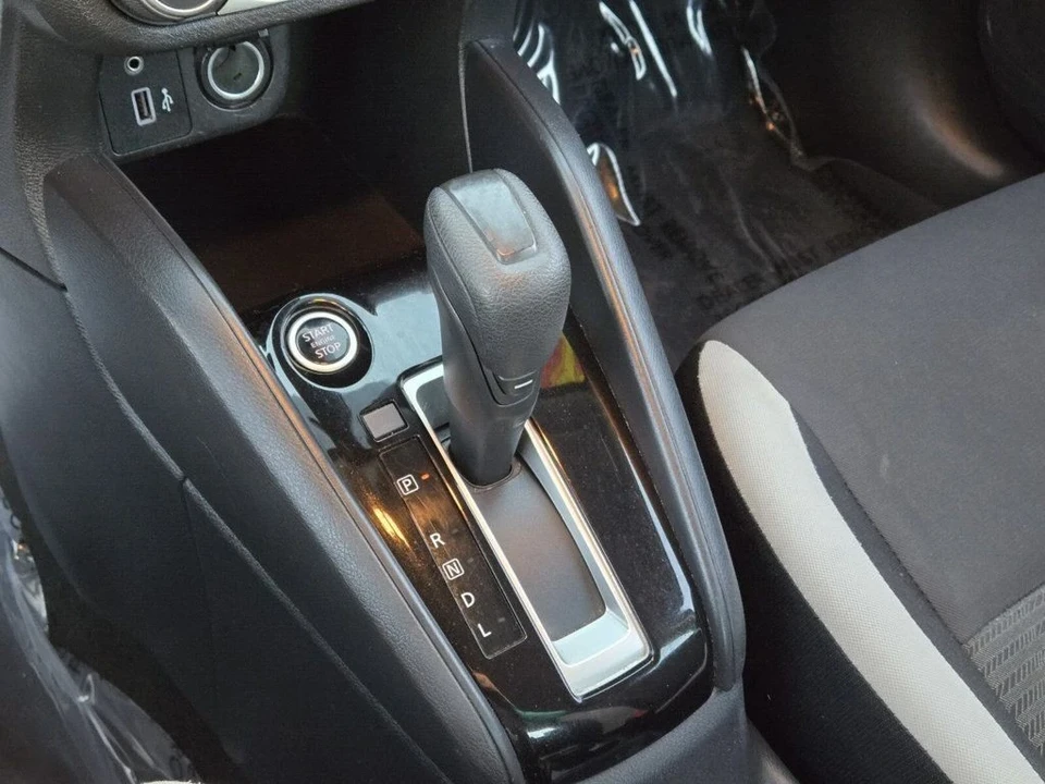 2022 Nissan Versa - Image 19 of 21