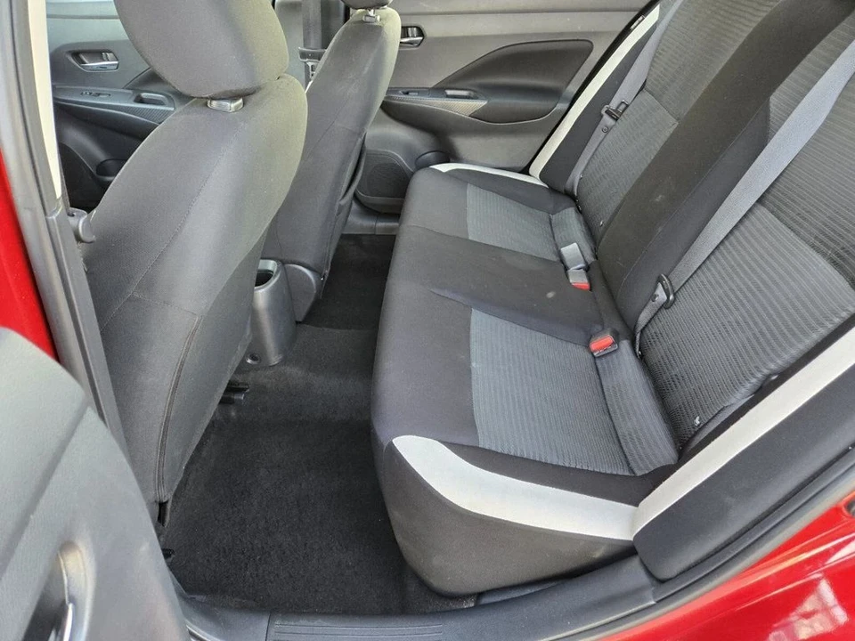 2022 Nissan Versa - Image 8 of 12