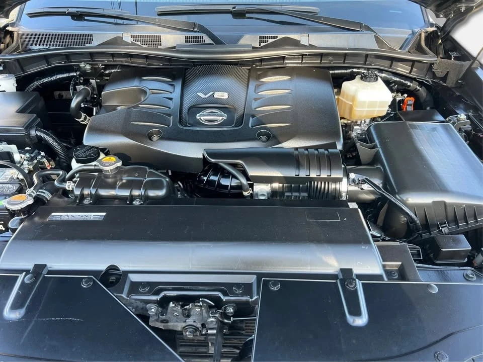 2022 Nissan Armada - Image 11 of 16