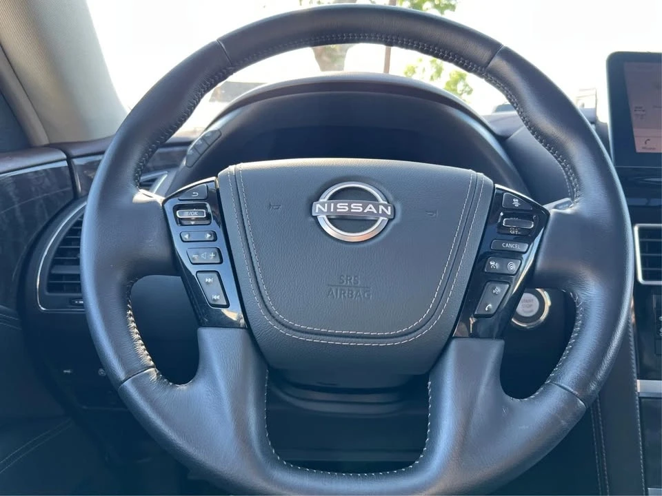 2022 Nissan Armada - Image 15 of 16