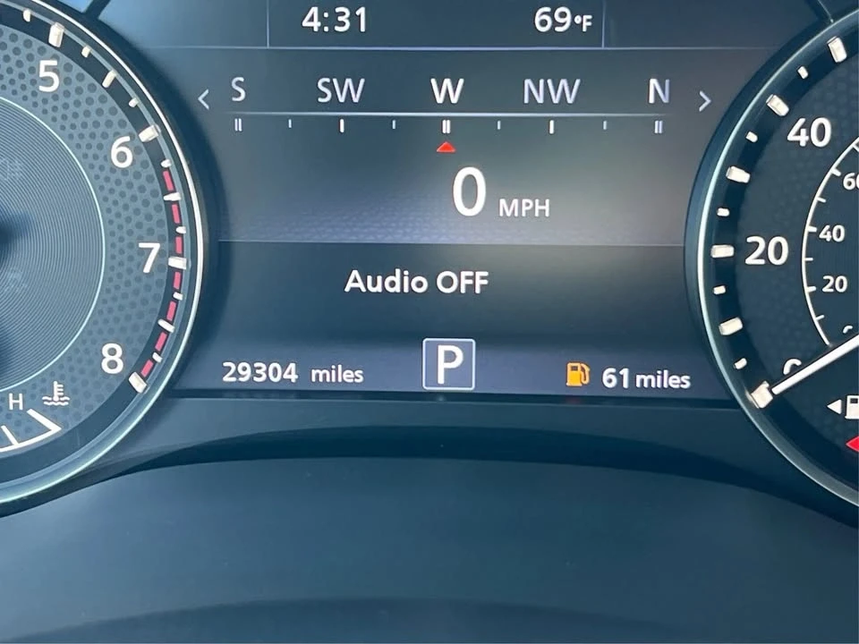 2022 Nissan Armada - Image 14 of 16