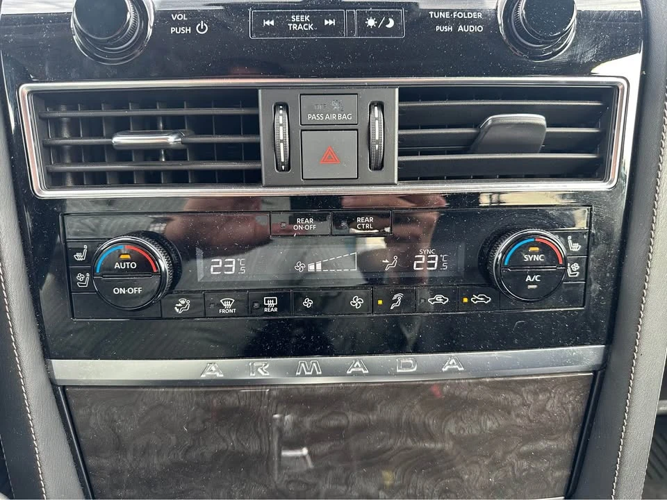 2022 Nissan Armada - Image 19 of 20