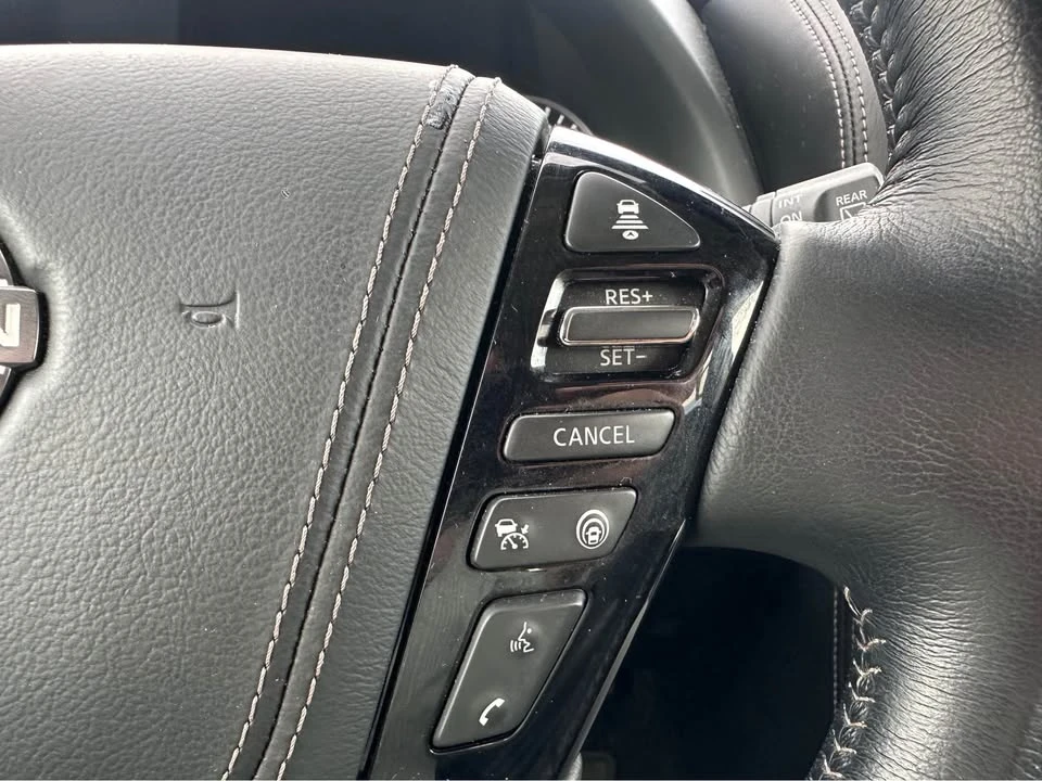 2022 Nissan Armada - Image 17 of 20