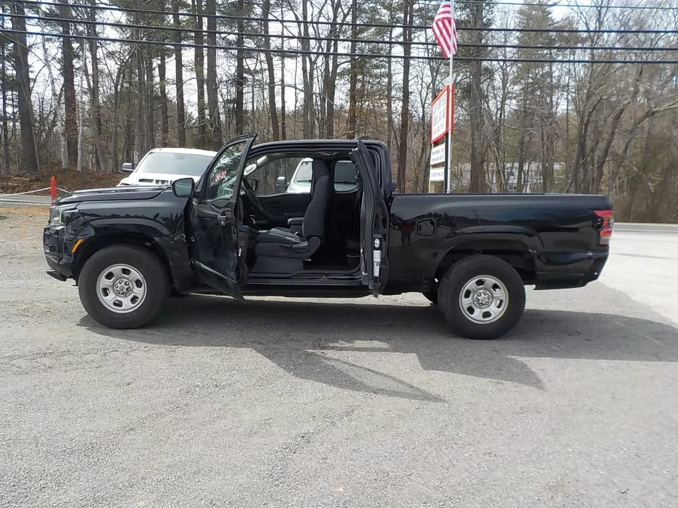 2022 Nissan Frontier 3rd Gen - Image 7 of 15