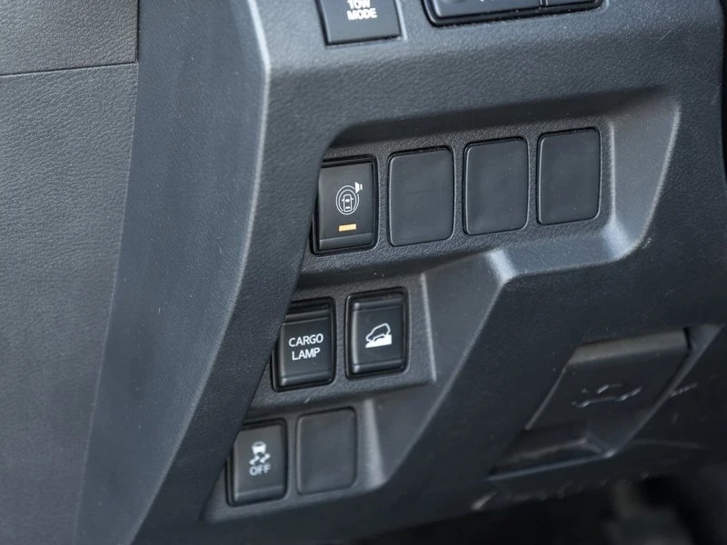 2022 Nissan Frontier 3rd Gen - Image 5 of 15