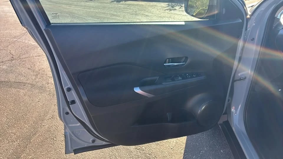 2022 Nissan Kicks - Image 8 of 18