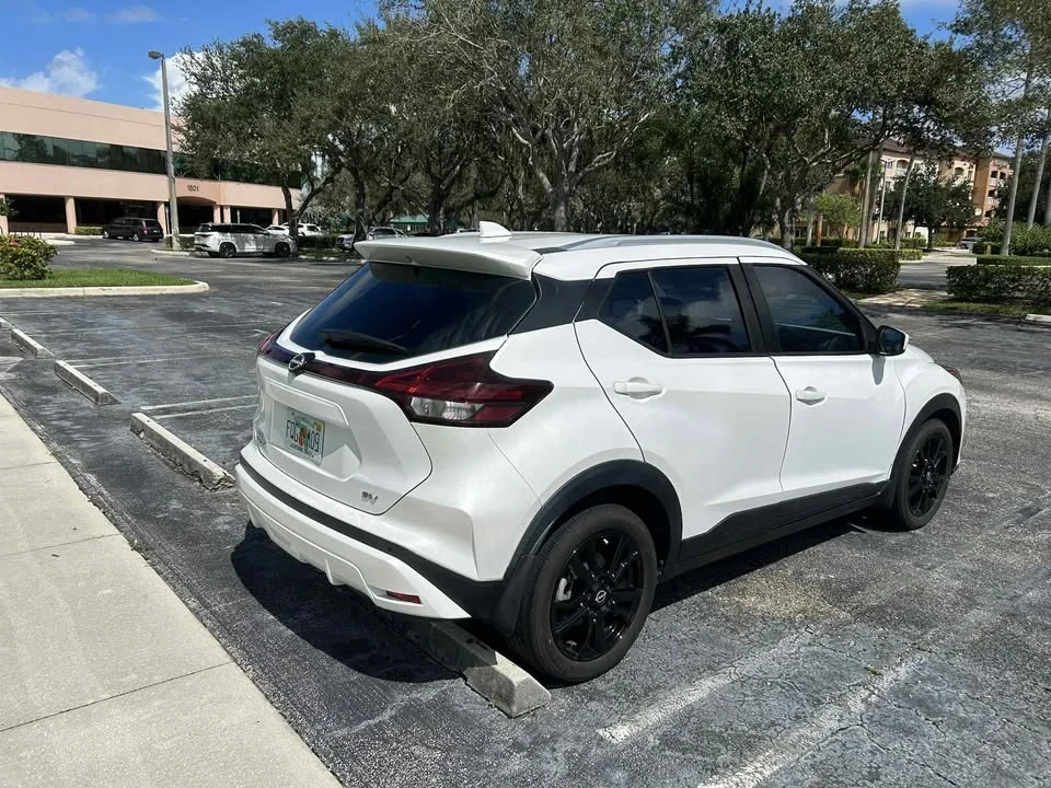 2022 Nissan Kicks - Image 4 of 8