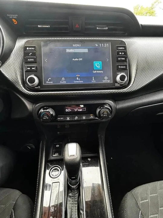 2022 Nissan Kicks - Image 2 of 12