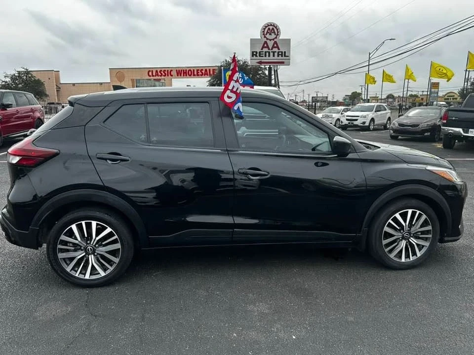 2022 Nissan Kicks - Image 11 of 12