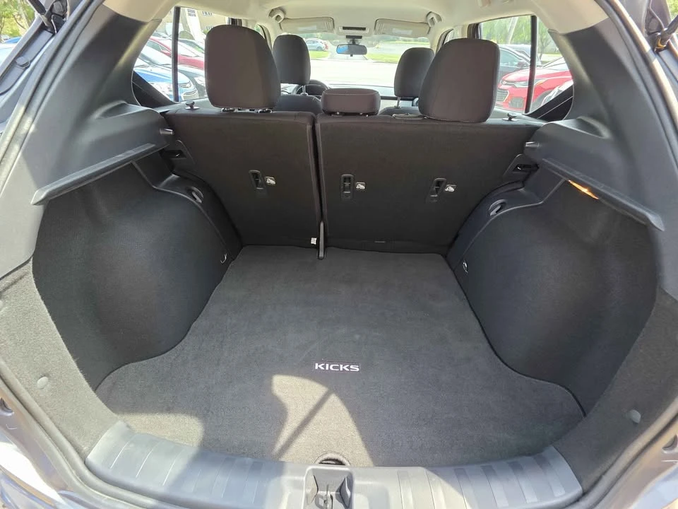 2022 Nissan Kicks - Image 16 of 18