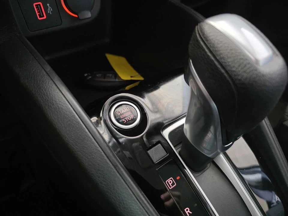 2022 Nissan Kicks - Image 12 of 18