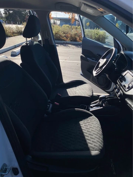2022 Nissan Kicks - Image 10 of 11