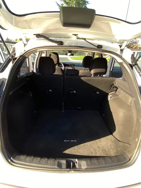 2022 Nissan Kicks - Image 7 of 11