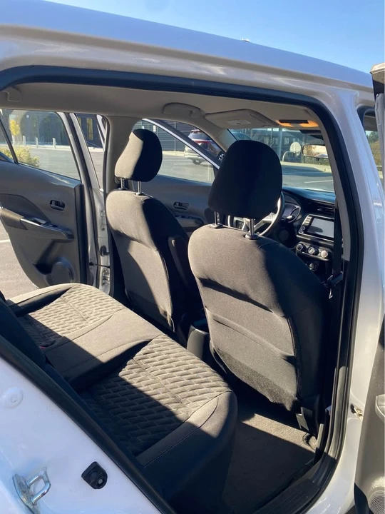 2022 Nissan Kicks - Image 8 of 11