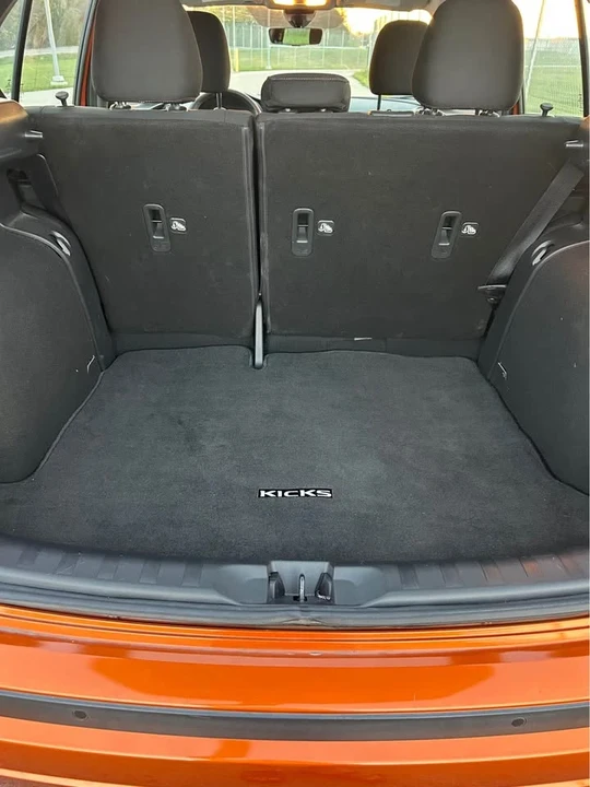2022 Nissan Kicks - Image 16 of 18