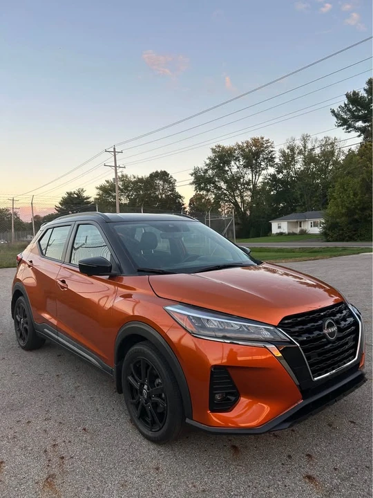 2022 Nissan Kicks - Image 3 of 16