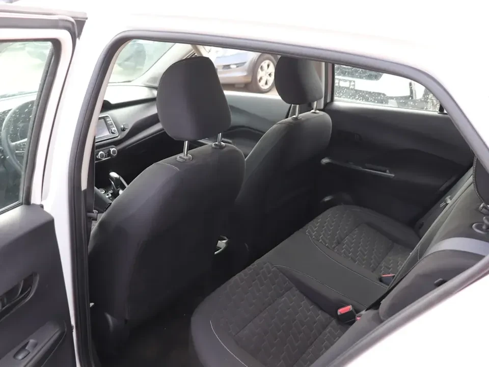 2022 Nissan Kicks - Image 14 of 16