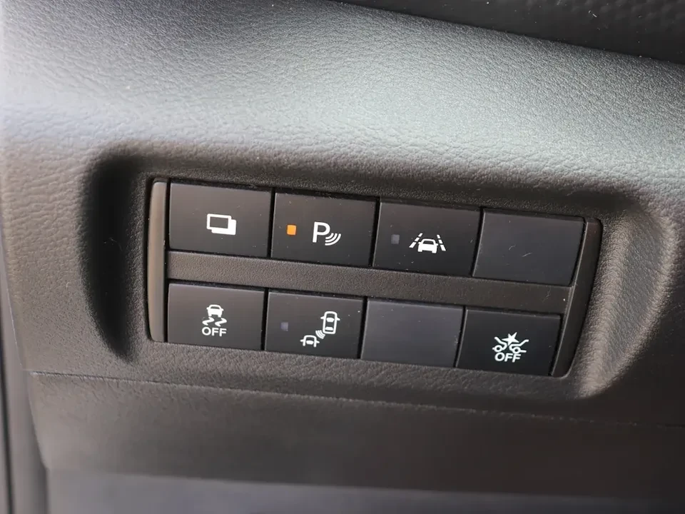 2022 Nissan Kicks - Image 7 of 16